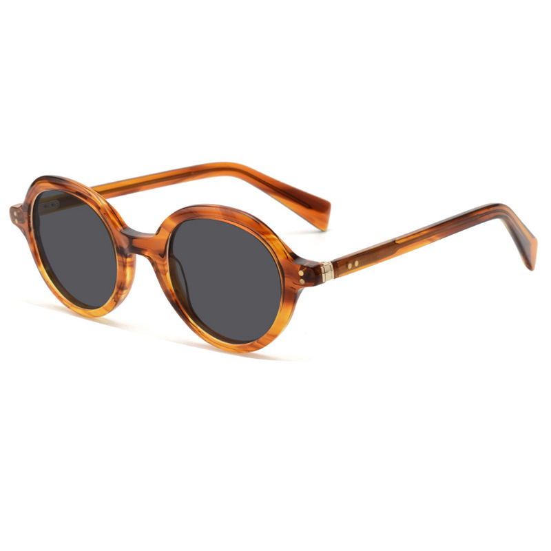 Round handmade acetate sunglasses in tortoiseshell
