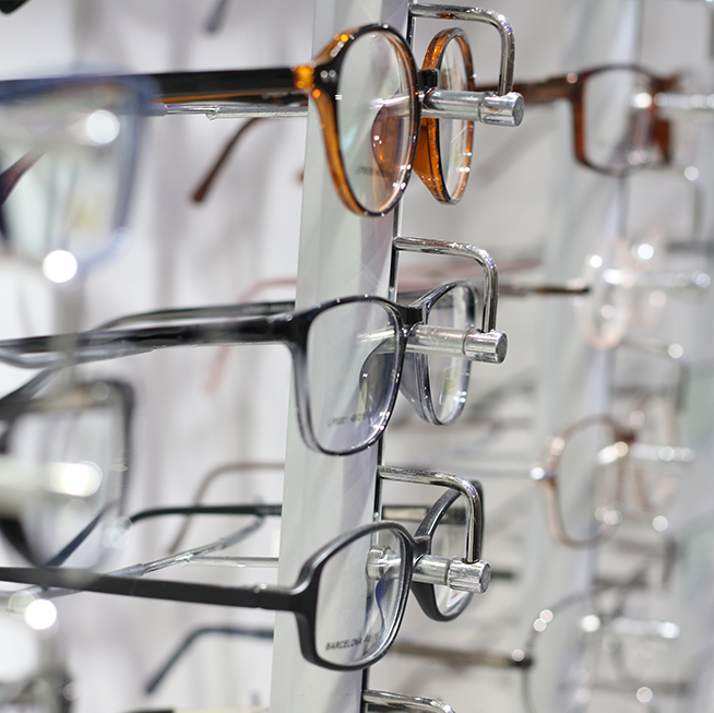 Eyewear Accessories