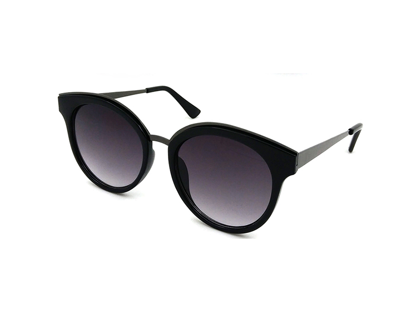 High quality fashionable cat 3 UV400 designer sunglasses women