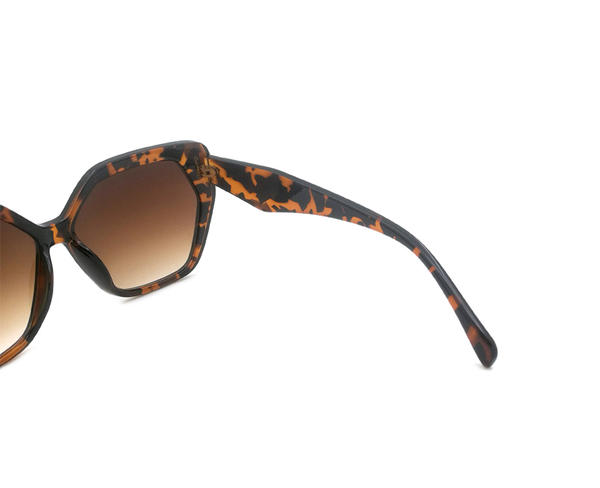 2022 big Frame customized women Fashion Sunglasses