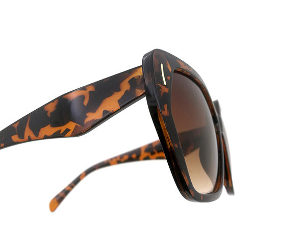 2022 big Frame customized women Fashion Sunglasses