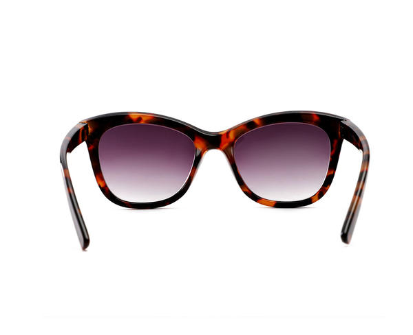 2022 Newest customized Cat eye Frame Sun Glasses Women’s Fashion Sunglasses