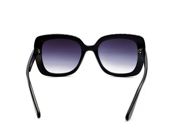 2022 Newest customized Big Square Frame Trendy Sun Frame Women’s Fashion Sunglasses